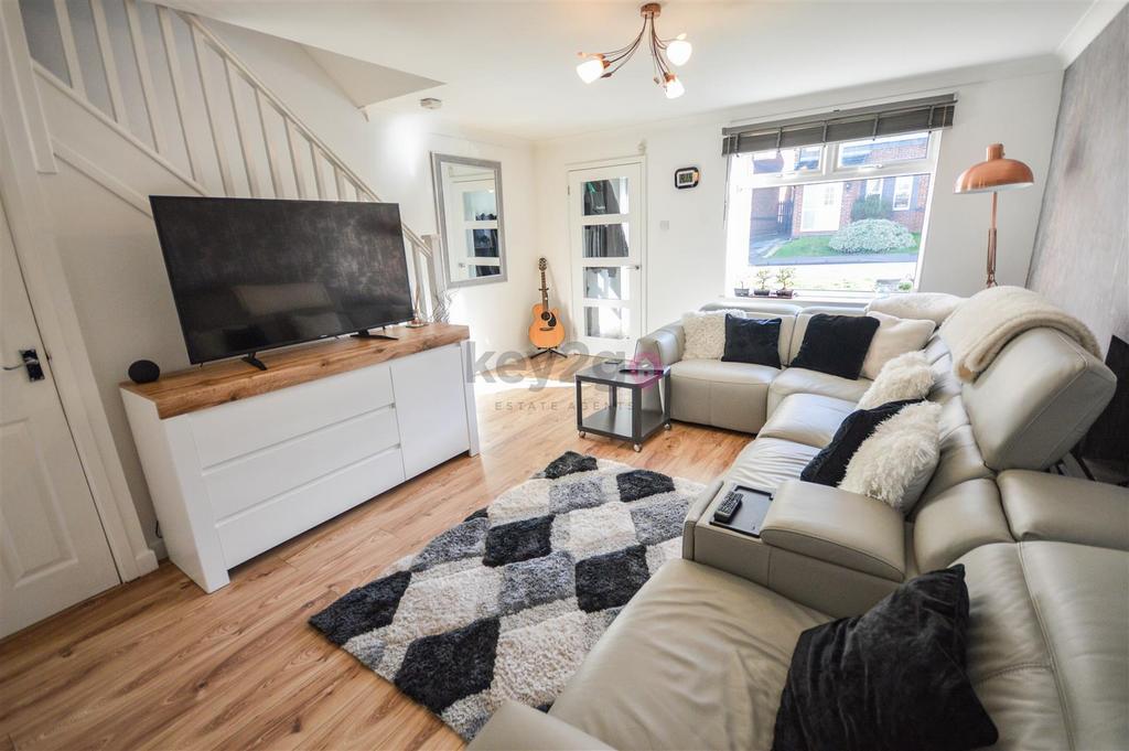 Herriot Drive, Chesterfield, S40 3 bed detached house for sale £230,000