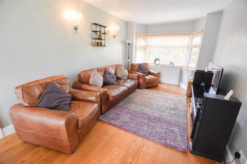 3 bedroom detached house for sale, Hollinsend Road, Sheffield, S12