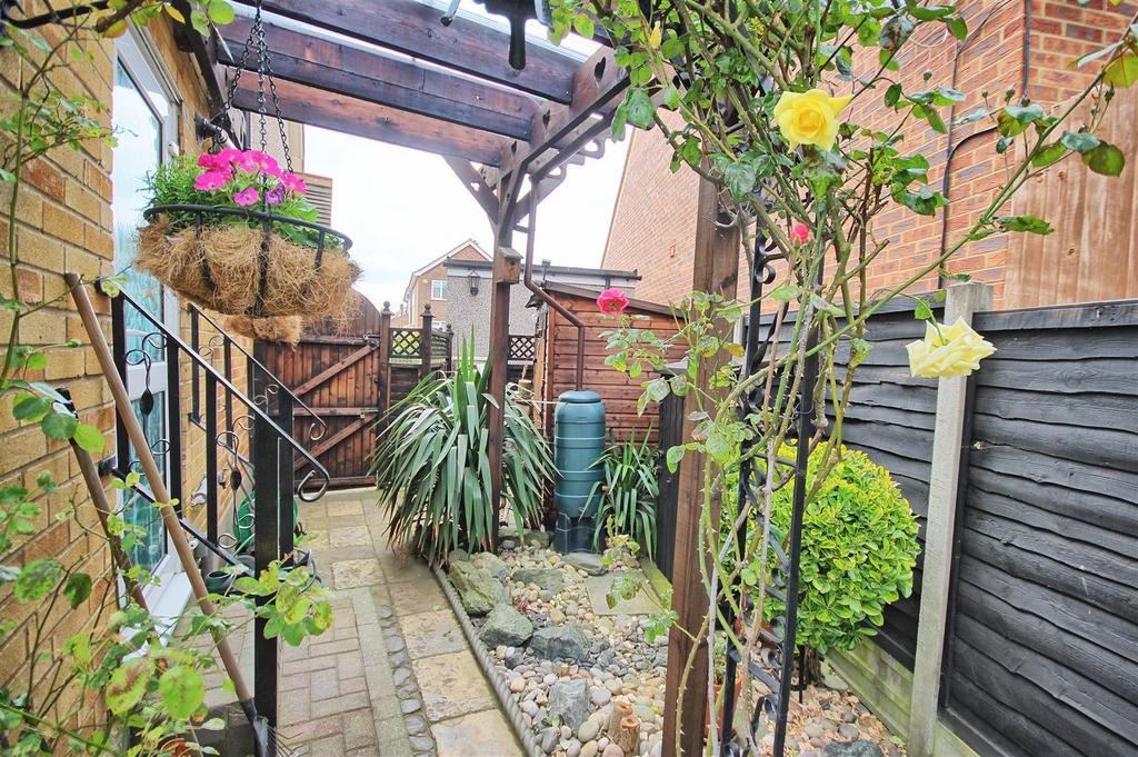 Side garden