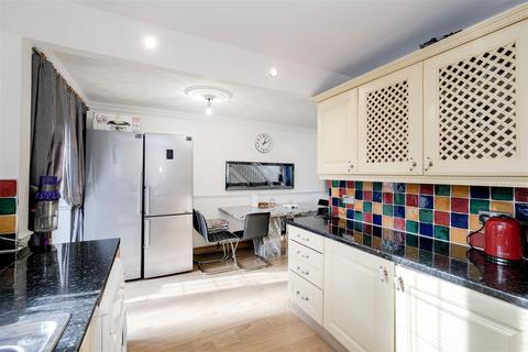 46 Godwin Close, London, E4 7RQ