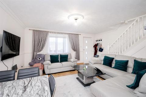 46 Godwin Close, London, E4 7RQ
