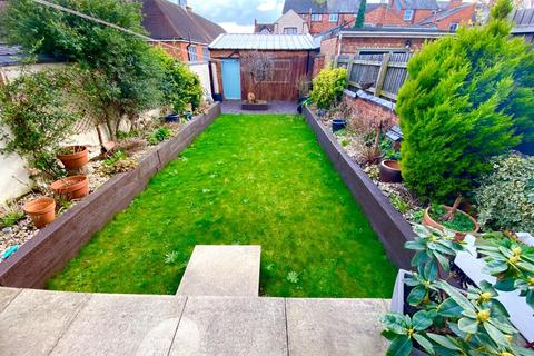 152 Ashburnham Road, Northampton, NN1 4RB