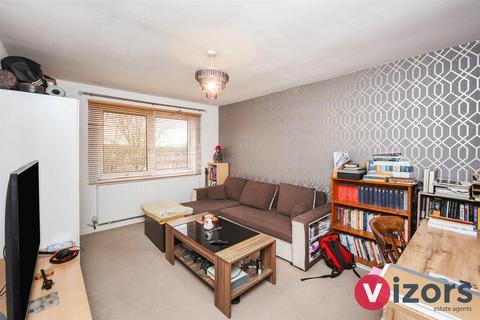 1 bedroom maisonette for sale, Edgeworth Close, Church Hill South, Redditch