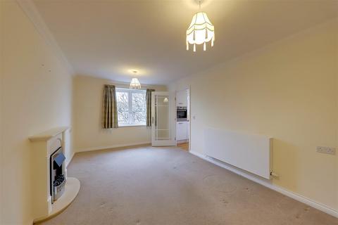1 bedroom retirement property for sale, Cambridge Lodge, Southey Road, Worthing BN11