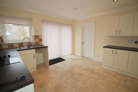 112 Callington Road, Saltash, PL12 6EA