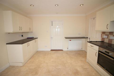 112 Callington Road, Saltash, PL12 6EA
