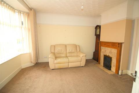112 Callington Road, Saltash, PL12 6EA