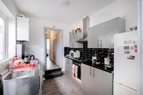 3 bedroom house for sale - Chaucer Road, Walthamstow
