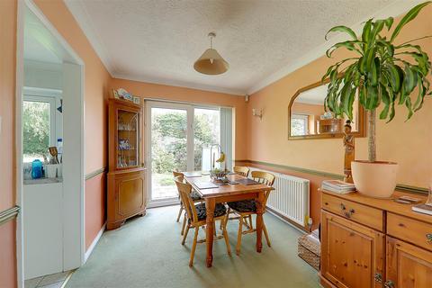 3 bedroom chalet for sale, Hayling Rise, Worthing BN13