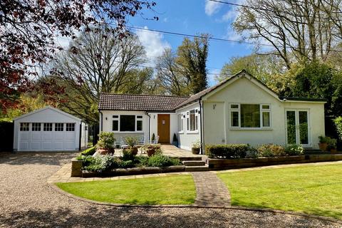 3 bedroom detached bungalow for sale, Southwood Chase, Chelmsford CM3