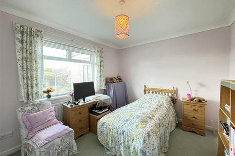 3 bedroom bungalow for sale, Exeter Road, Okehampton