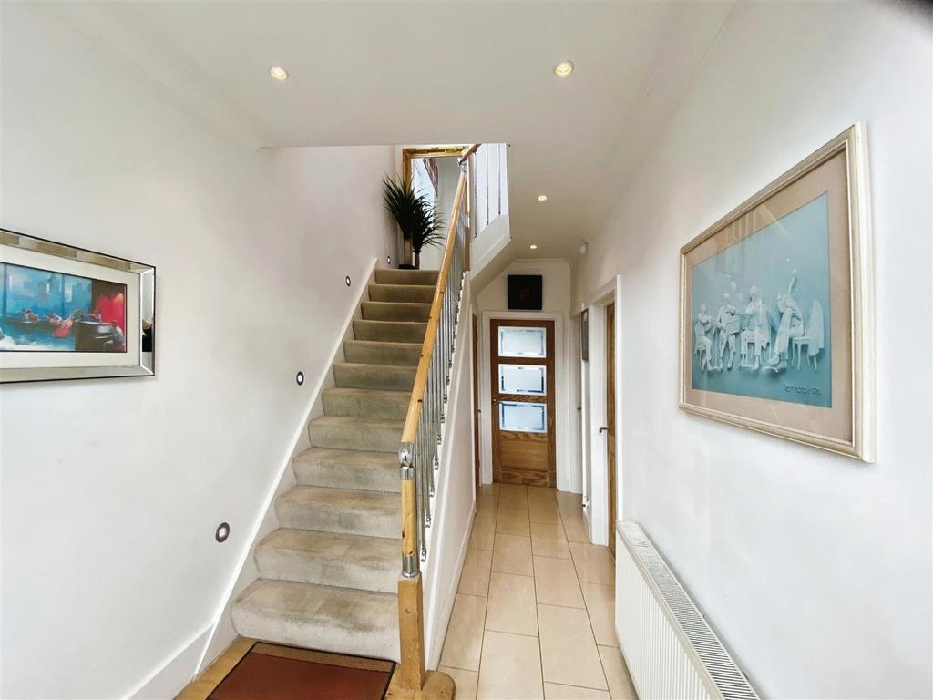 Thornleigh Gardens, Sunderland, SR6 3 bed house for sale £435,000