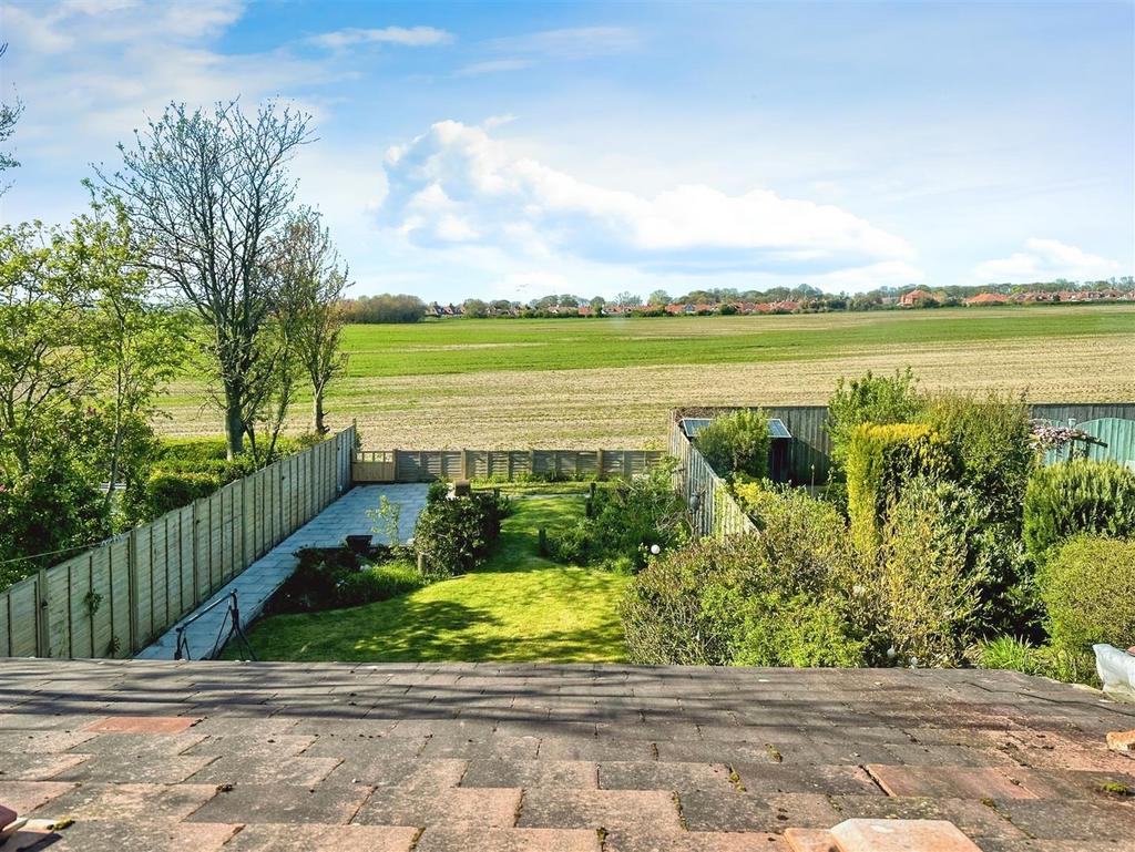 Thornleigh Gardens,Cleadon Village,SR6 3 bed house for sale £395,000