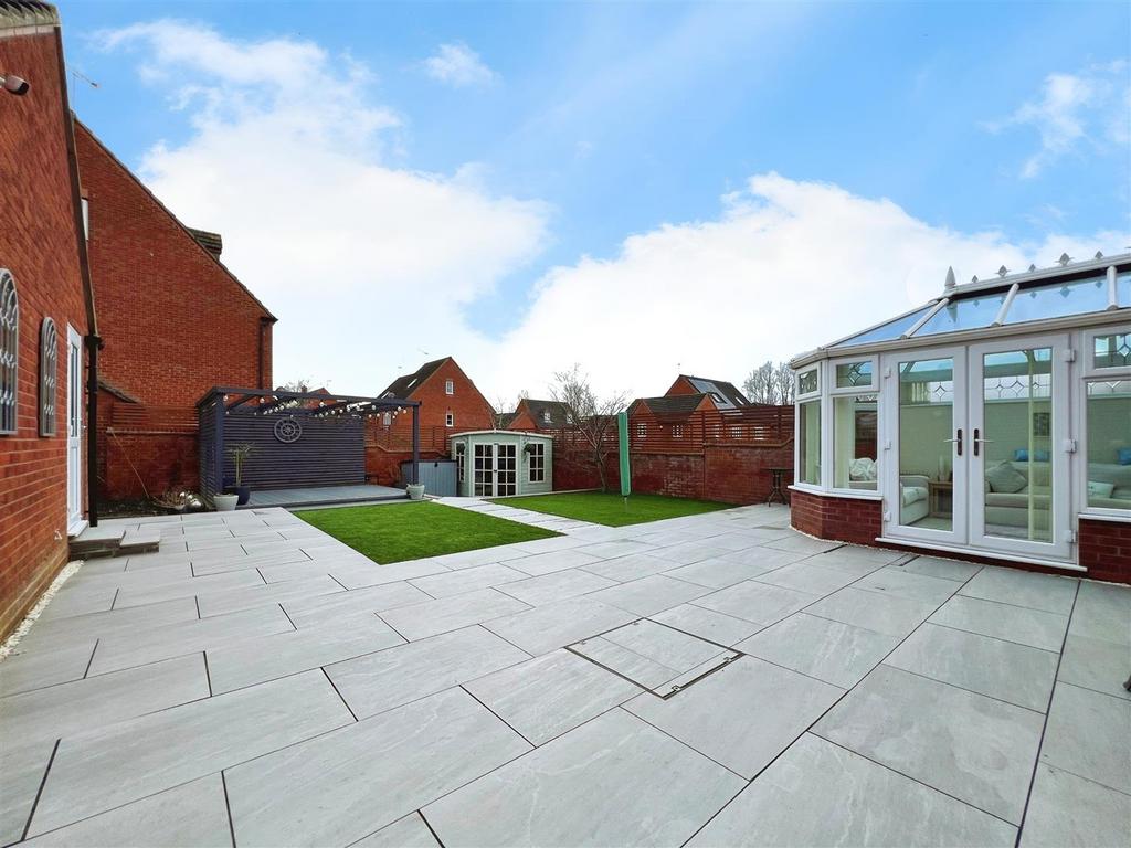 Rear 20garden 202.jpg