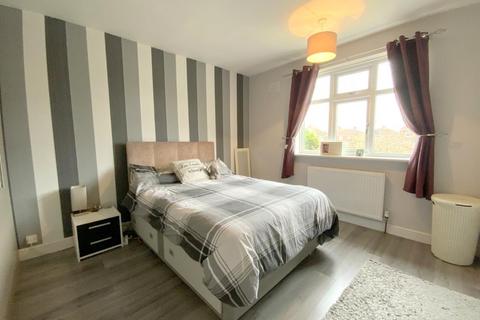 50 Beverley Crescent, Grimsby, DN32 9TD