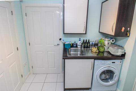 8 Cotswold Close, Corby, NN18 8GN