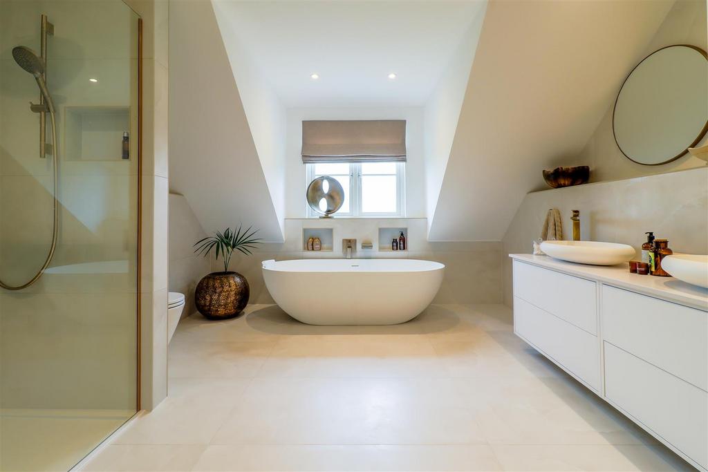 Family bathroom