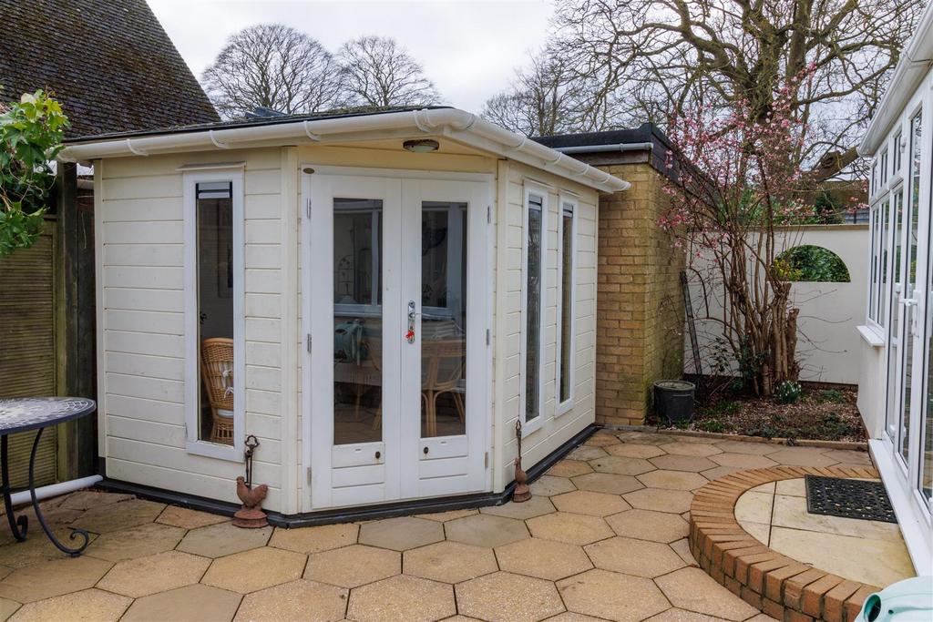 Summer house