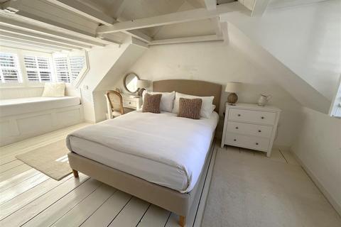 1 Browns Hill, Fowey, PL23 1BT