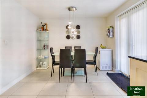 23 Cornwell Close, Buntingford, SG9 9GQ
