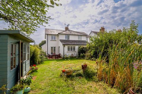 3 bedroom cottage for sale - Hall Lane, Buntingford SG9