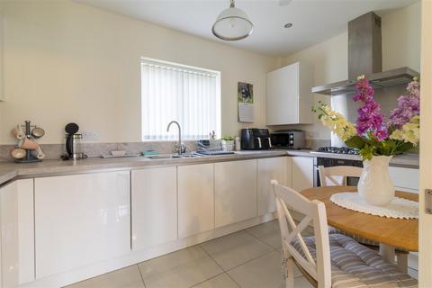 11 Borsberry Way, Buntingford, SG9 9TP
