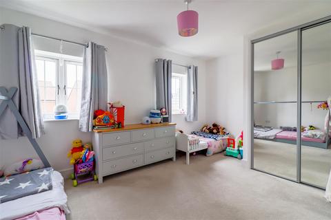 58 Dray Gardens, Buntingford, SG9 9GX