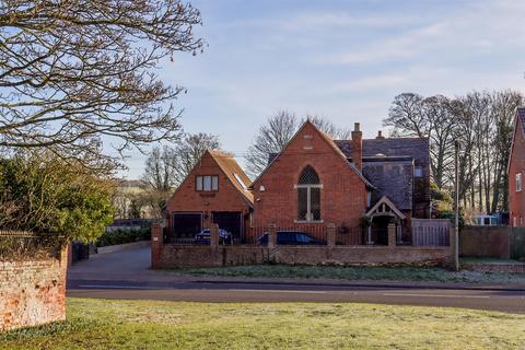 5 bedroom detached house for sale - Buntingford SG9