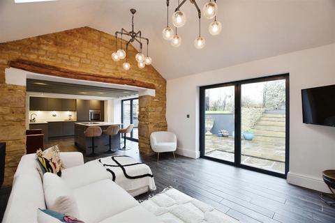 3 bedroom cottage for sale - High Street, Duddington
