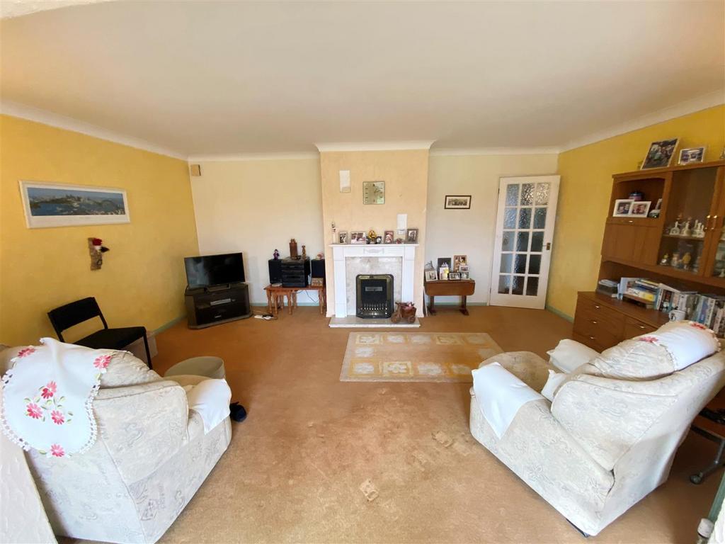 Moor Lea, Braunton EX33 3 bed bungalow £389,950