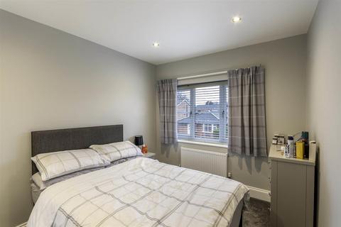 41 Greenfield Gardens, Doncaster, DN4 6TF