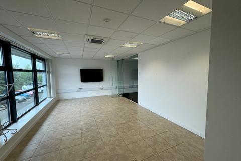 Property to rent, Summit Business Park, Felixstowe