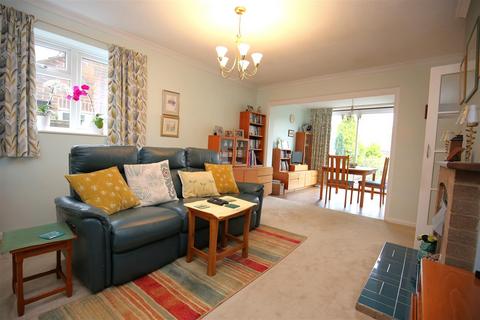 3 bedroom detached house for sale, Boughton Lane, Maidstone
