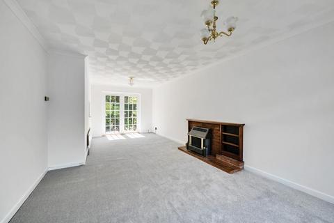 4 bedroom detached house for sale, Parkway Gardens, Chandler's Ford