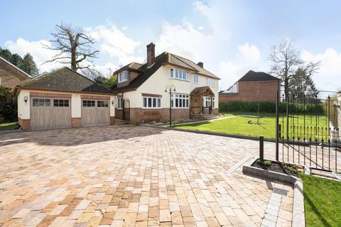 4 bedroom detached house for sale, Kingsway, Hiltingbury, Chandlers Ford