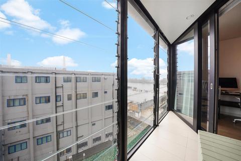 1 bedroom apartment for sale - 6 Riverlight Quay, London