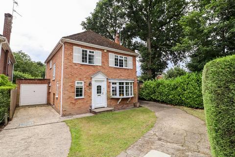 4 bedroom house for sale, Honister Gardens, Fleet GU51