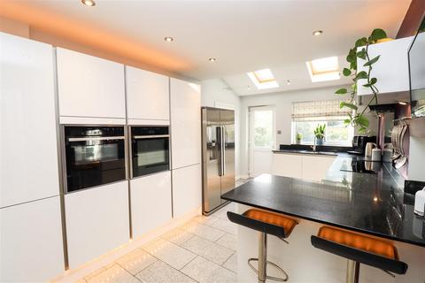 4 bedroom house for sale, Honister Gardens, Fleet GU51