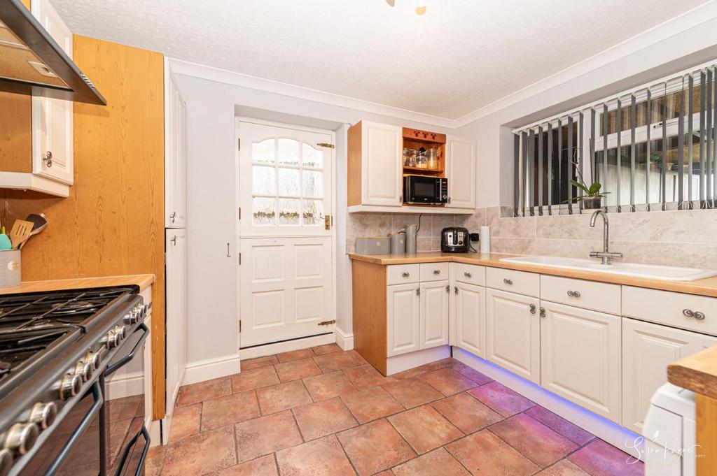 Kitchen/Breakfast Room