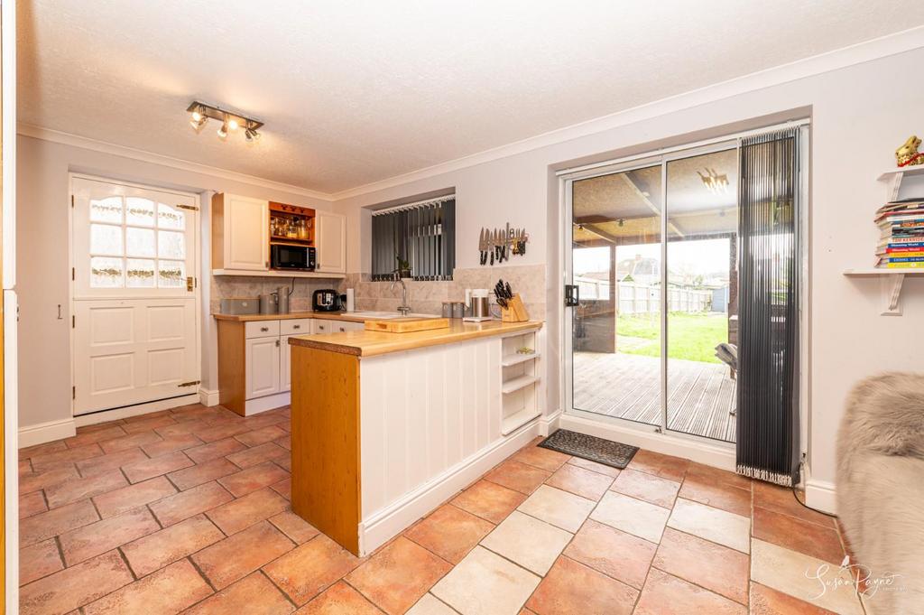 Kitchen/Breakfast Room