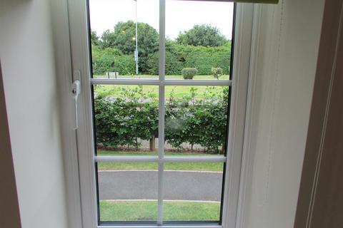 26 Birchfield Close, Tamworth, B77 1GY