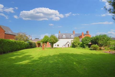 4 bedroom cottage to rent - The Green, Guilsborough