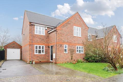 4 bedroom detached house for sale, Kent Close, Westoning, MK45