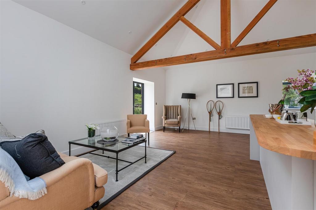 A01 - Barns @ Higher Court Barns, Littlehempston -