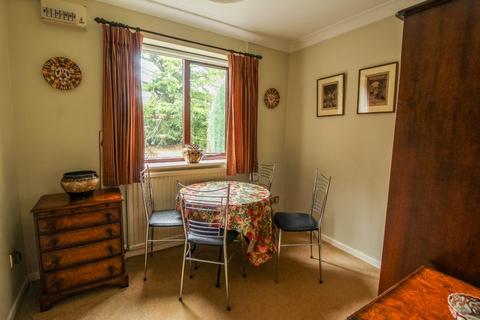 26 High Street, Little Eversden, Cambridge, CB23 1HE