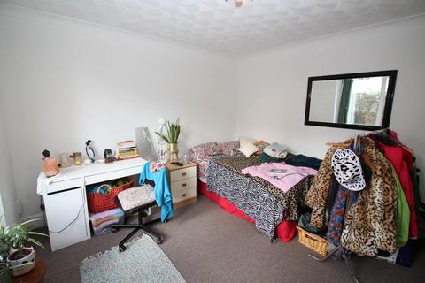 47 Beachgrove Road, Bristol, BS16 4AS