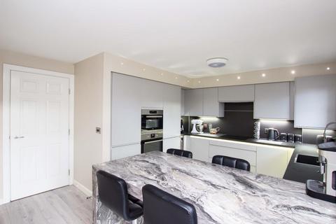 25 Vale Street, Darwen, BB3 1DG