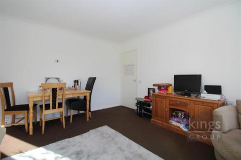 3 bedroom apartment for sale - Canberra Close, Chelmsford