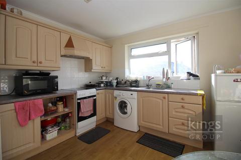 3 bedroom apartment for sale - Canberra Close, Chelmsford