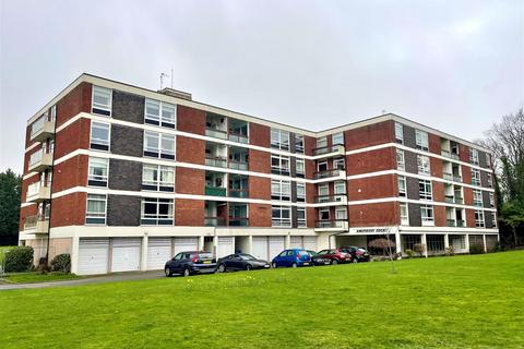 2 bedroom apartment for sale, Chelmscote Road, Solihull